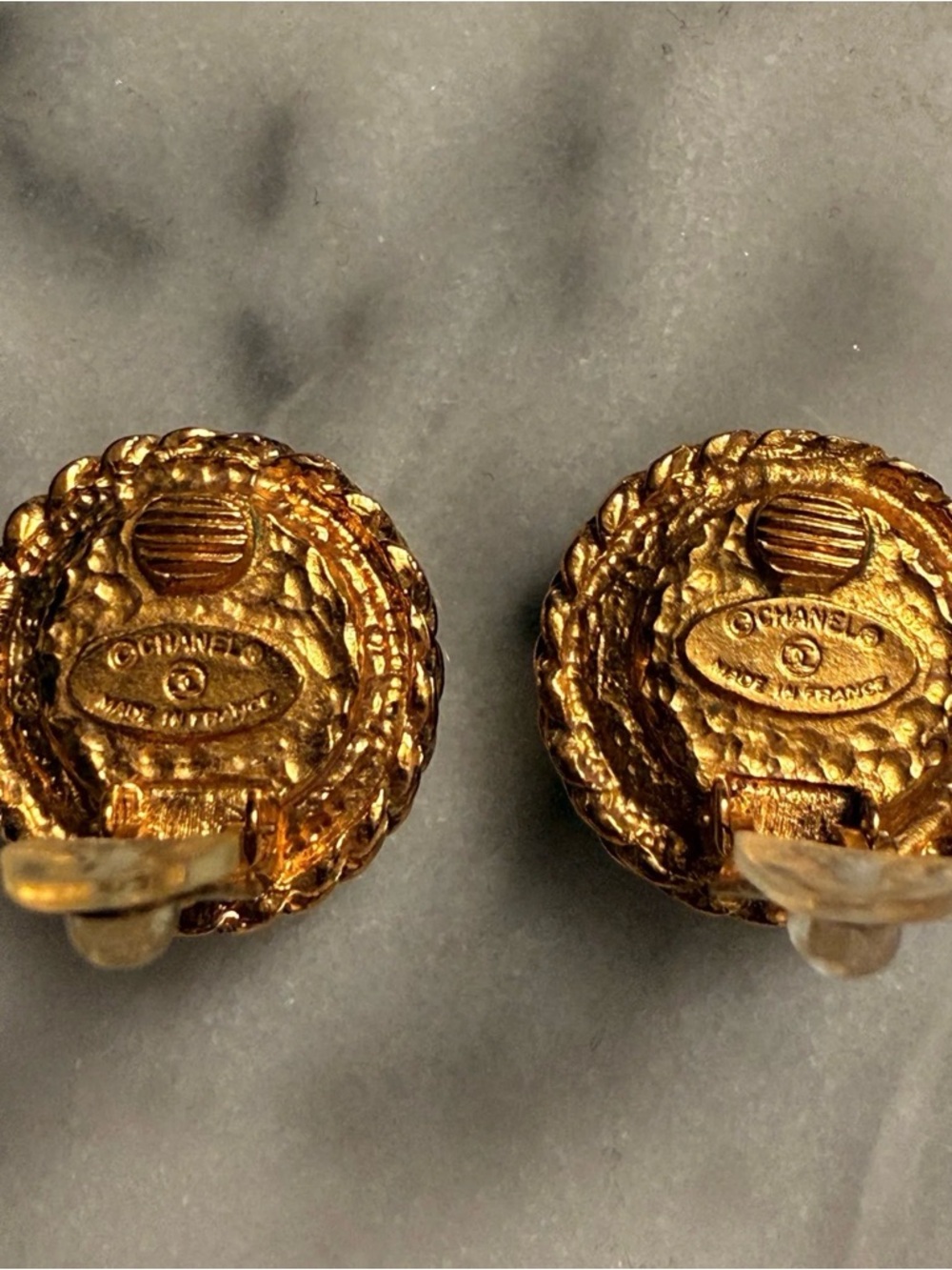 CHANEL Gold Rope Pearl-Style Stud Earrings - Picture 3 of 4